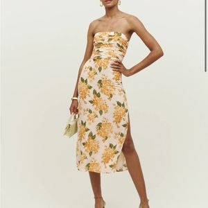 NWT! Reformation Lore Dress